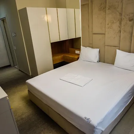Vibe 4*